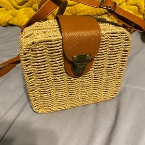 NWOT straw purse